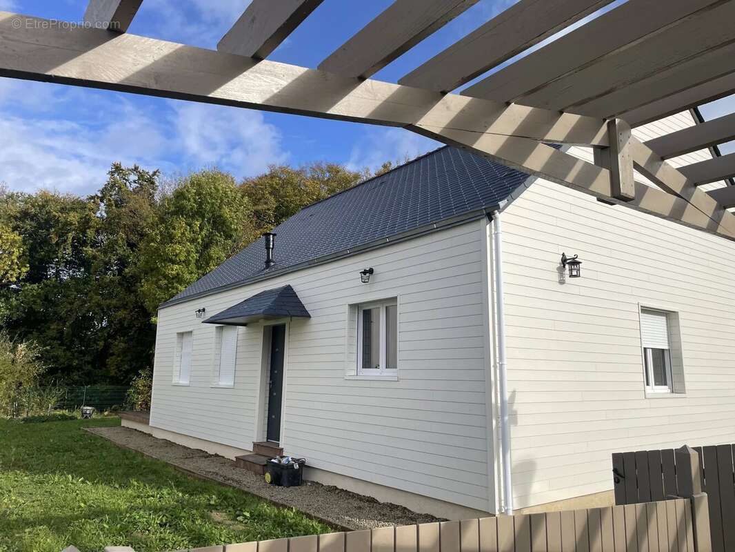 Maison à LA VICOMTE-SUR-RANCE