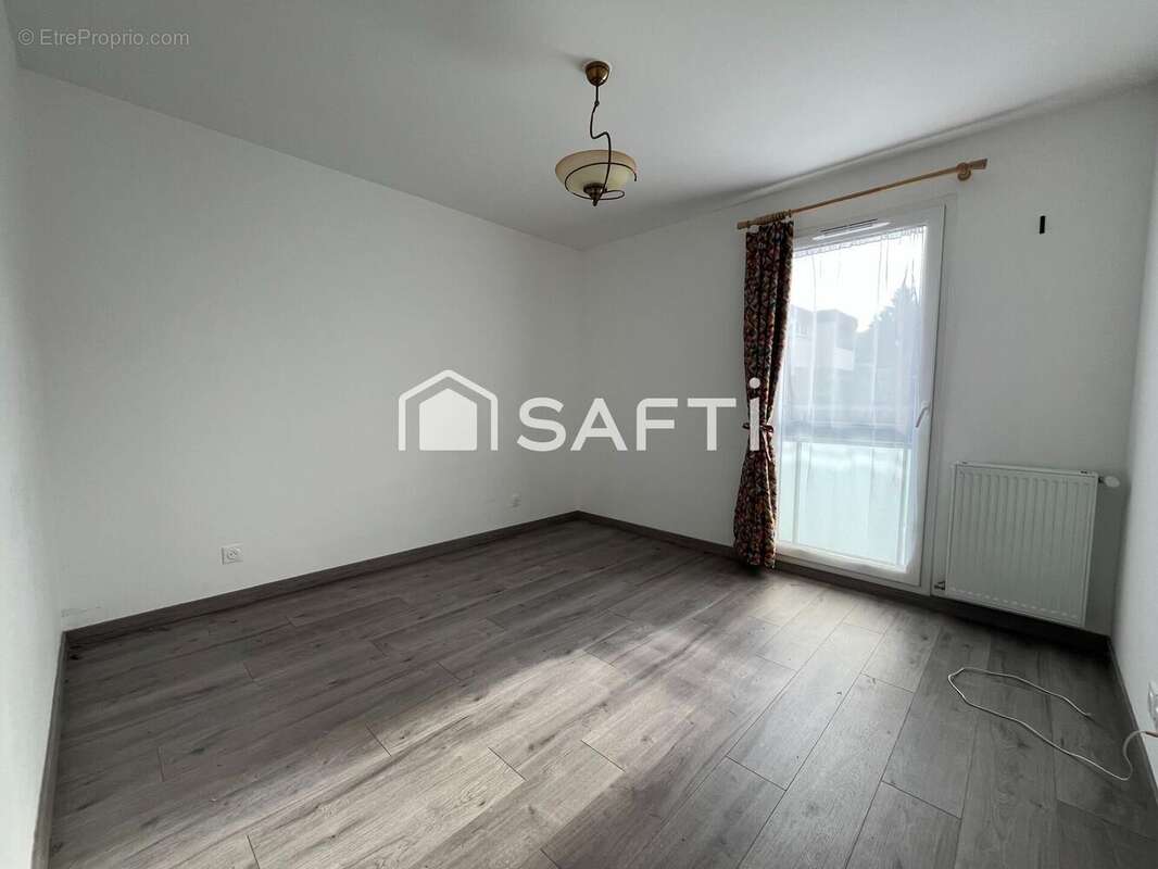 Photo 6 - Appartement à MENNECY