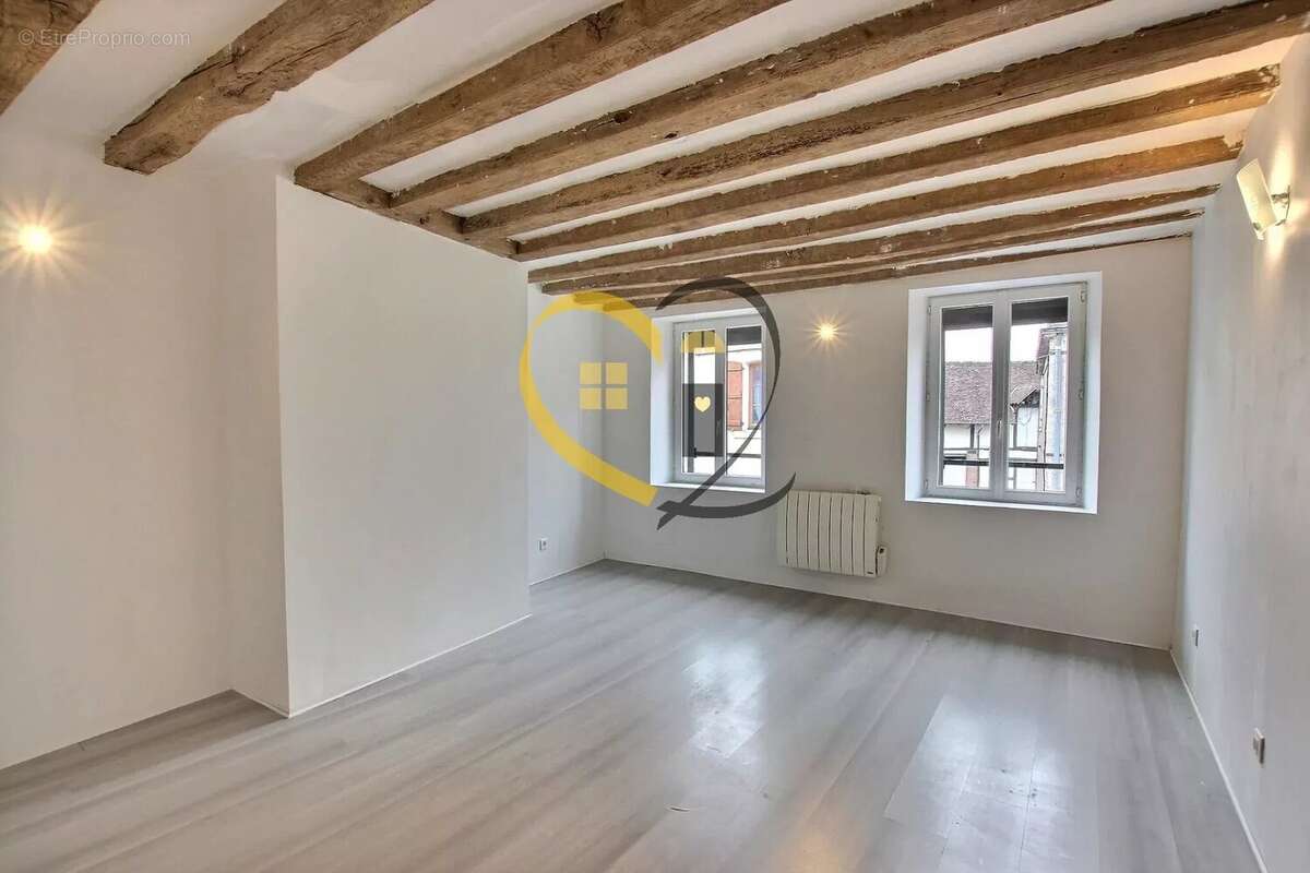 Maison à BLANCAFORT