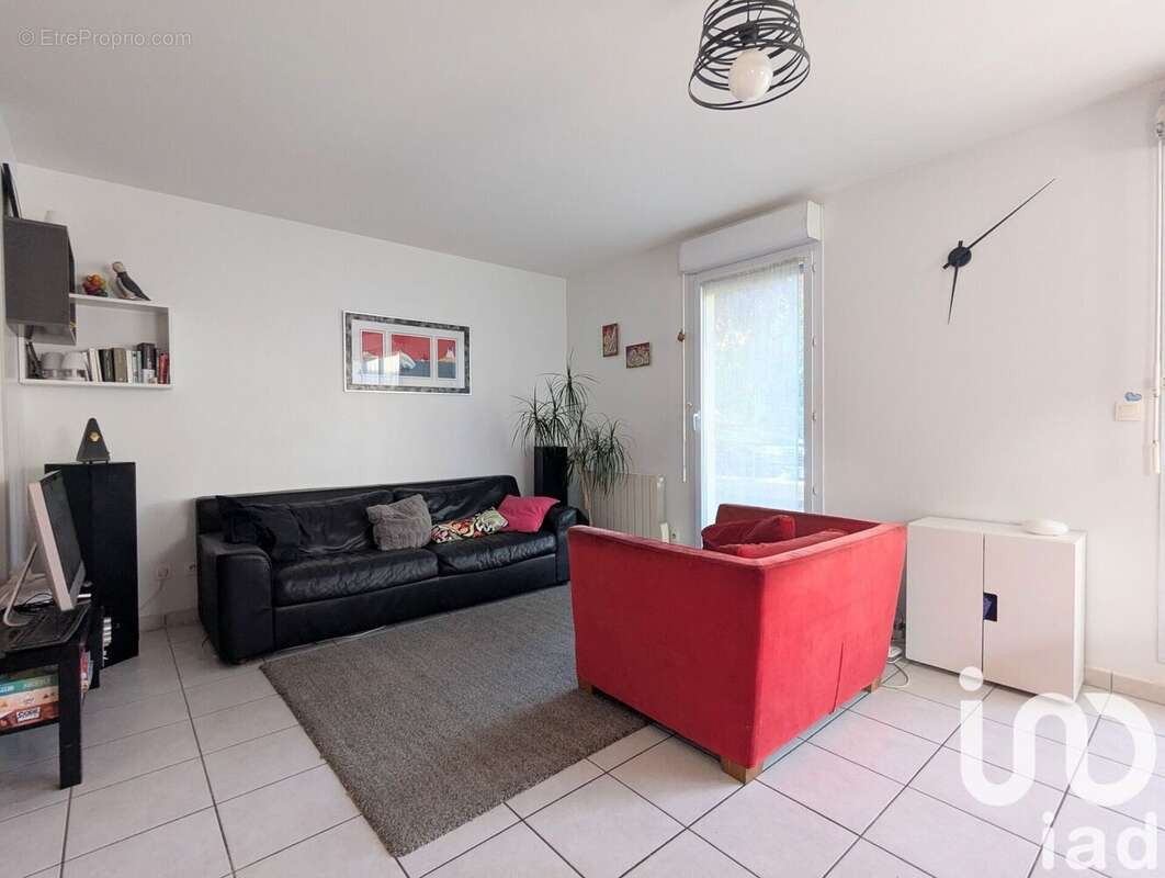 Photo 4 - Appartement à VILLEURBANNE