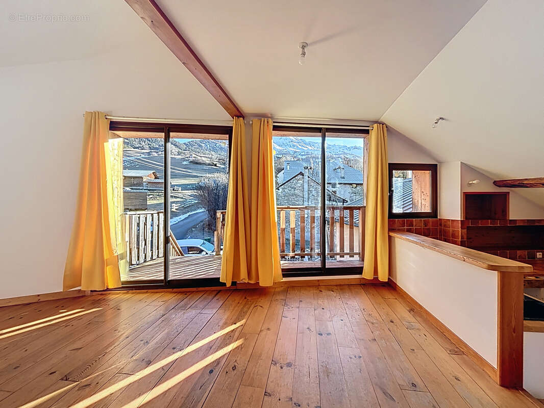 Appartement à JAUSIERS