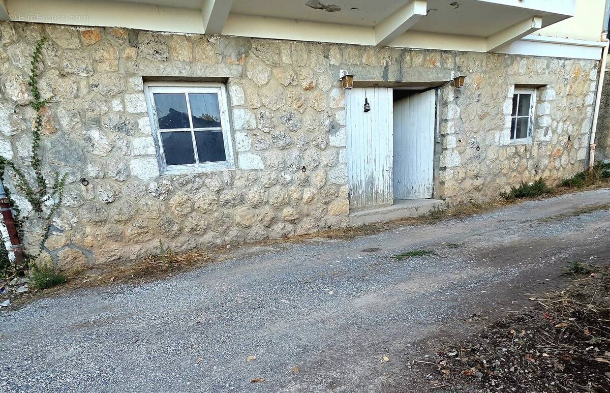 Appartement à ASPREMONT