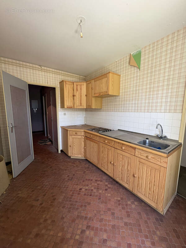 EN EXCLUSIVITÉ   Appartement avec balcon et vue dégagée sur parc   Vierzon - photo 4