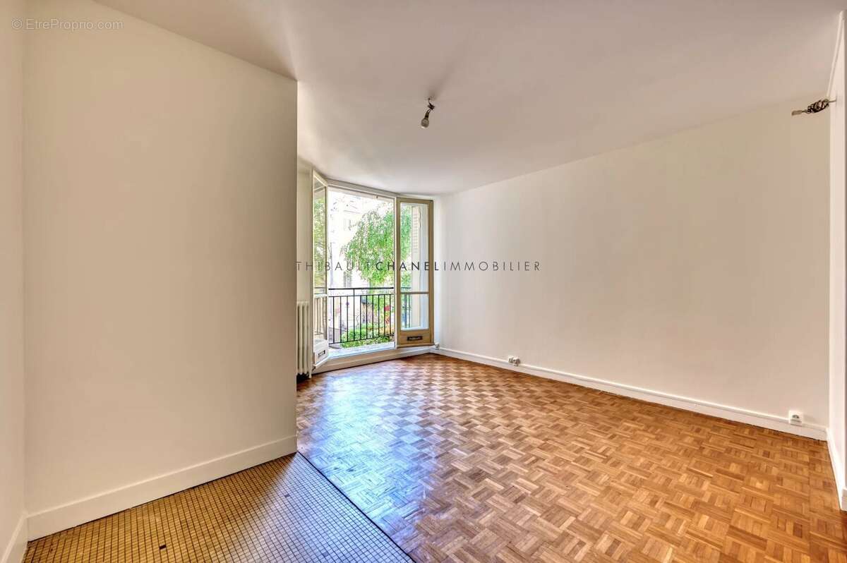 Appartement à PARIS-4E