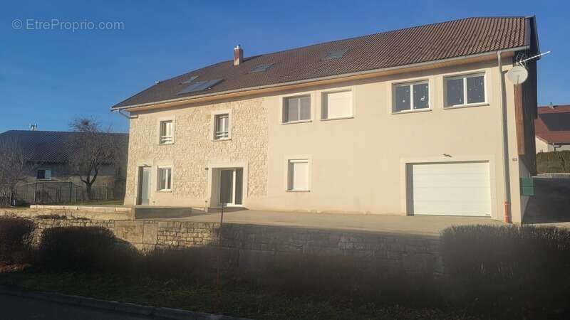 Appartement à CHAFFOIS
