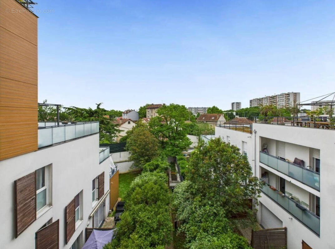 Appartement à EPINAY-SUR-SEINE