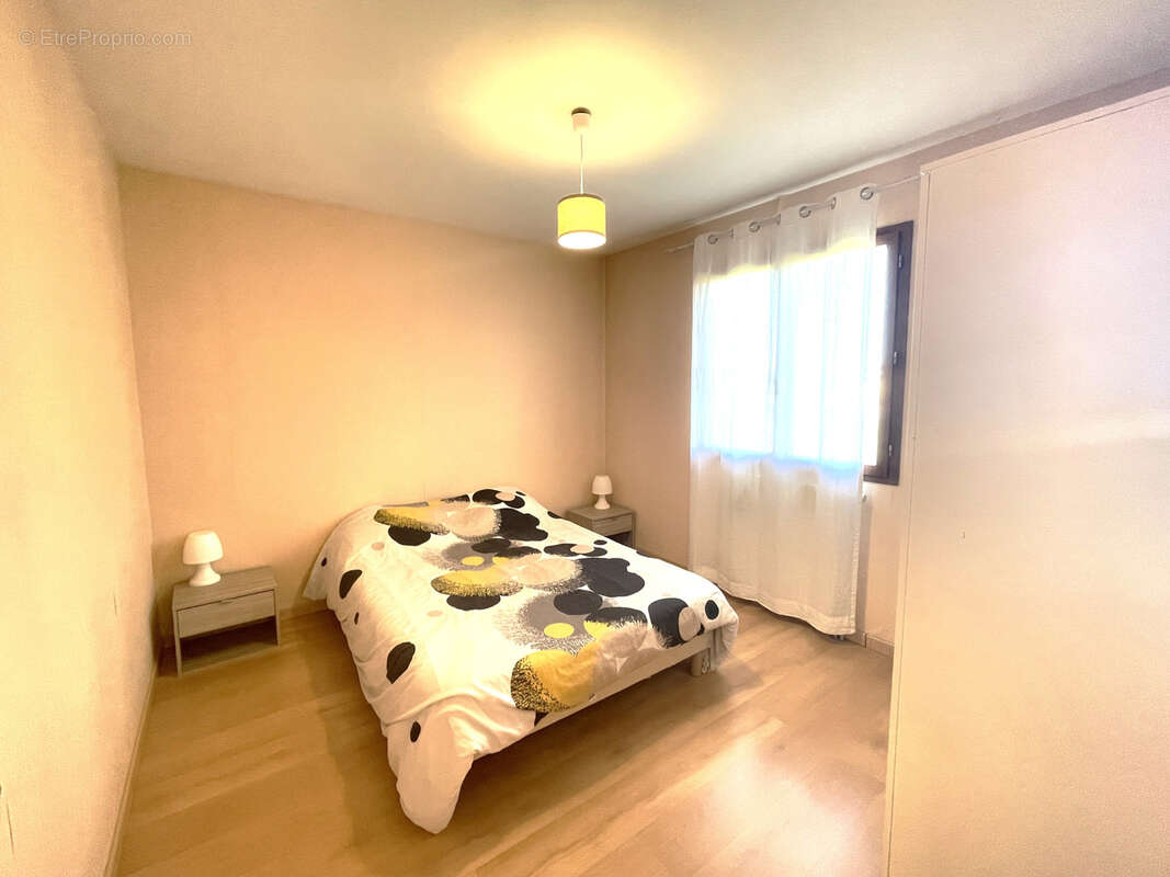 Maison à BELIN-BELIET