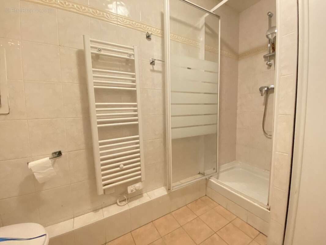 Appartement à ATHIS-MONS