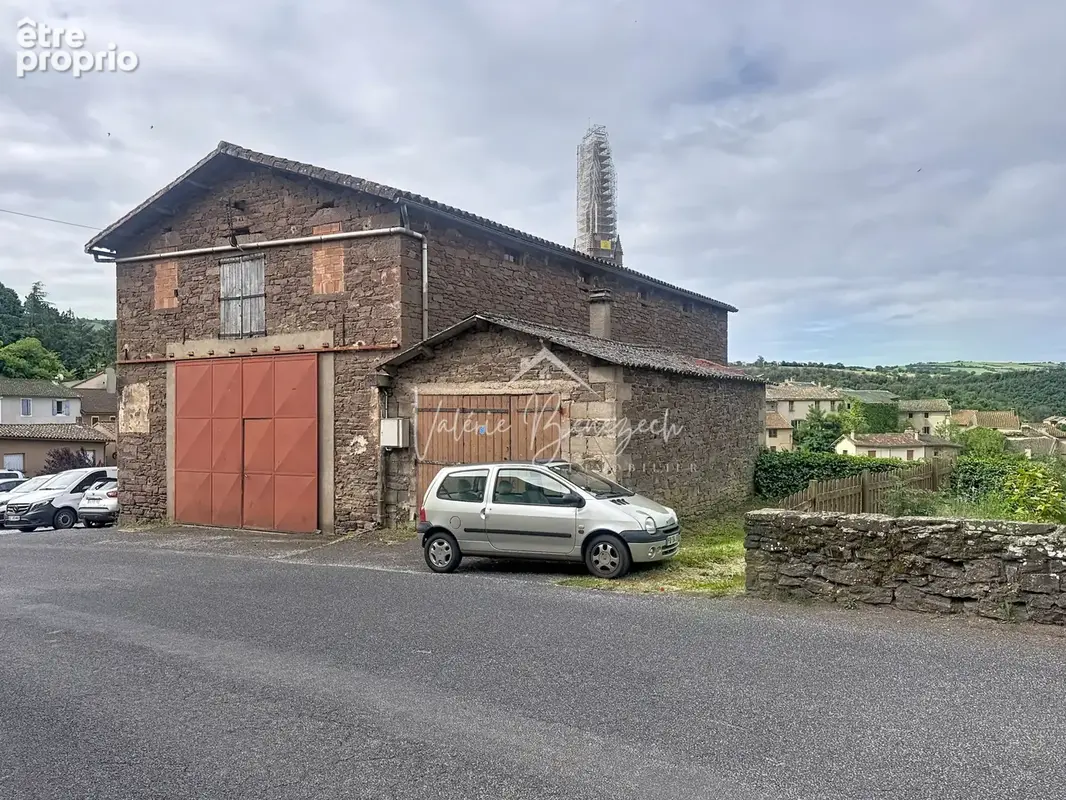 Garage 25m2 Route de St Affrique - photo 3