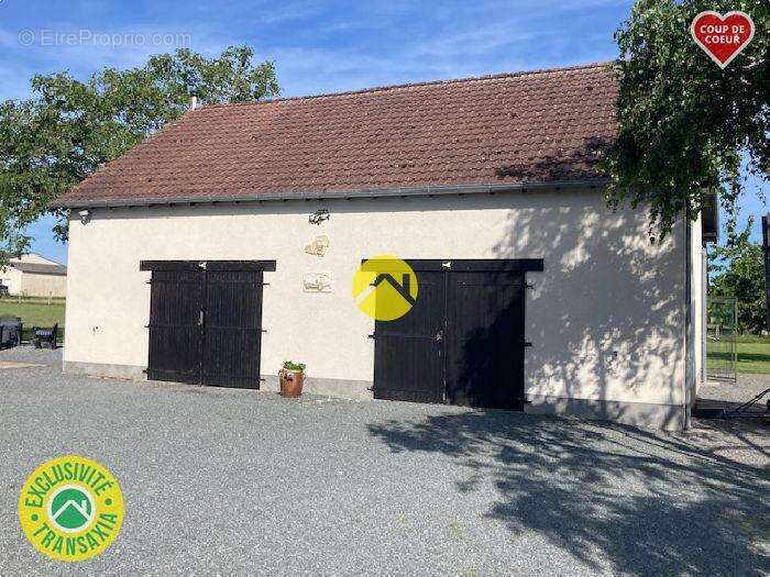 Maison à BAUGY