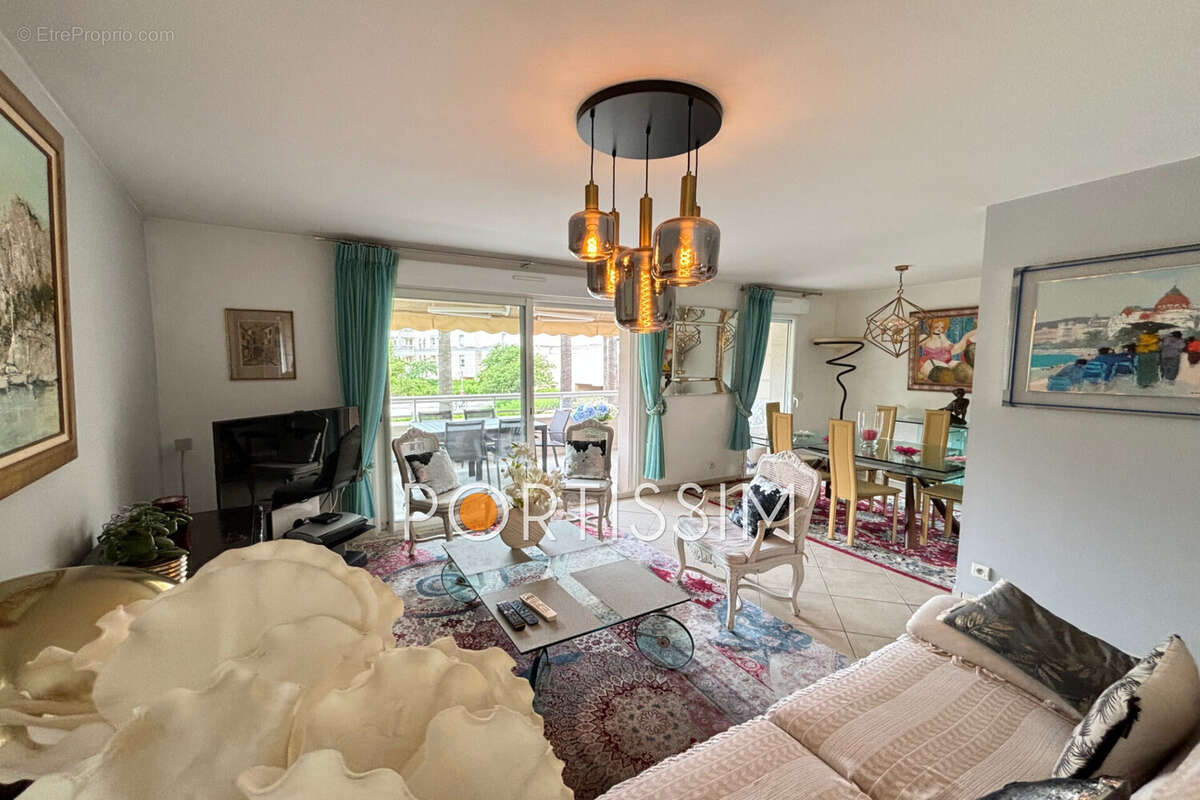 Appartement 80 m² à Cagnes-Sur-Mer  - photo 2