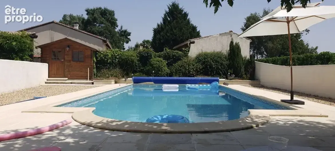 Maison de village avec 4 chambres et piscine au calme - photo 2