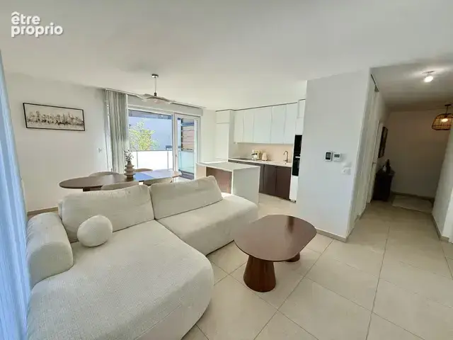Exclusivité, T3 66m2 avec terrasse 25m2 et un grand garage à Divonne les Bains 01220 - photo 5