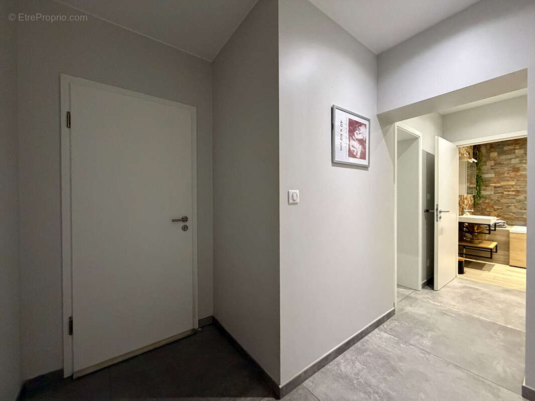 Appartement Yutz 5 pièce(s) 128 m2 - photo 14