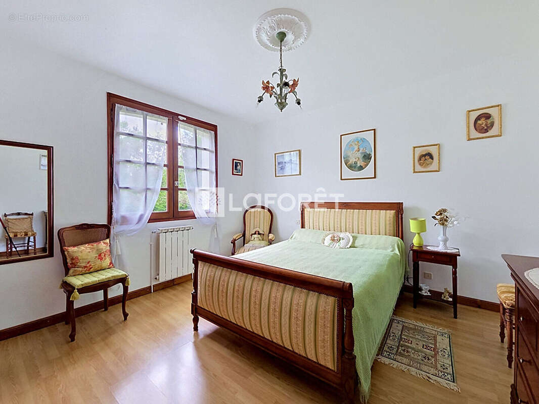 Maison à LAGOR