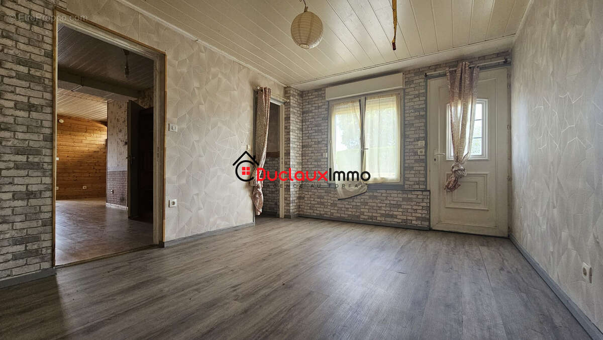 Maison individuelle composé de 4 appartements - photo 4