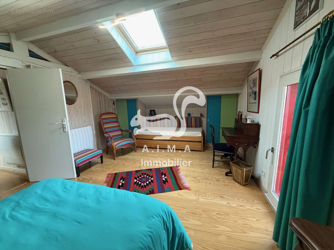 Maison à MIOS