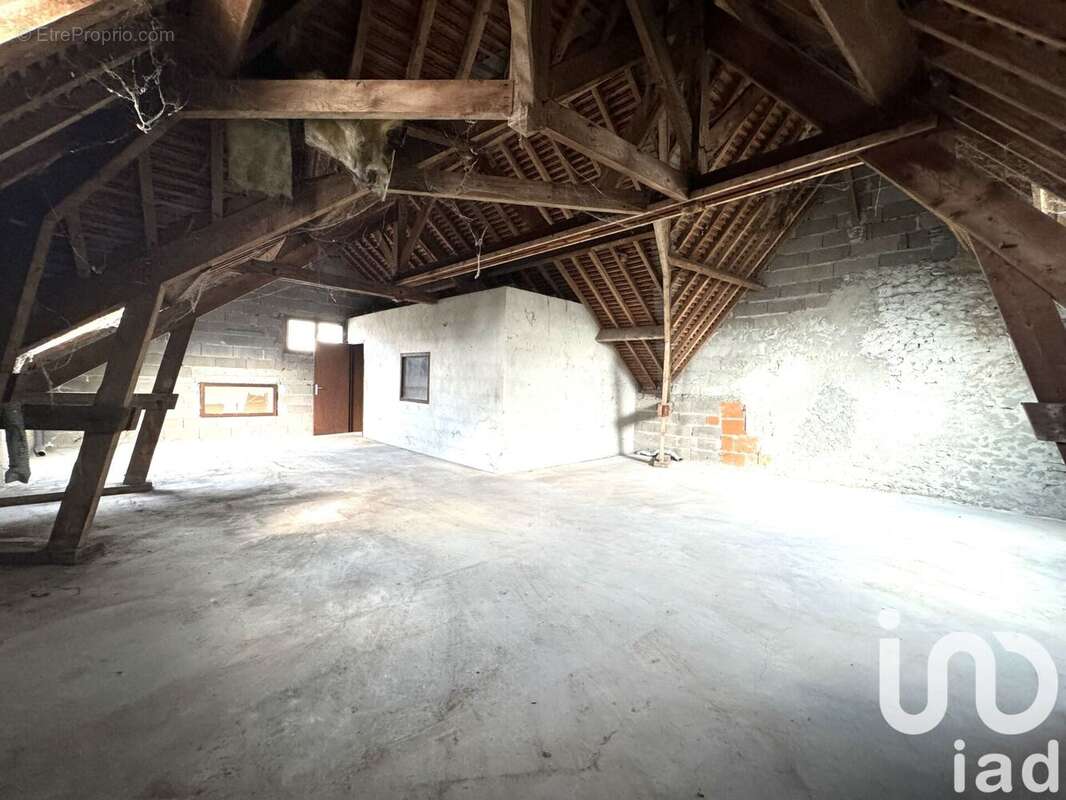 Appartement 771 m² à Autruy-Sur-Juine  - photo 7