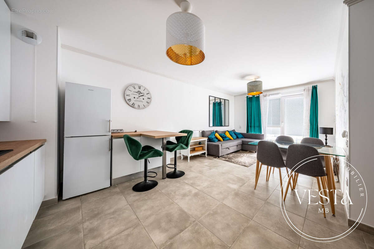 Appartement 62 m² à Plombieres-Les-Dijon  - photo 2