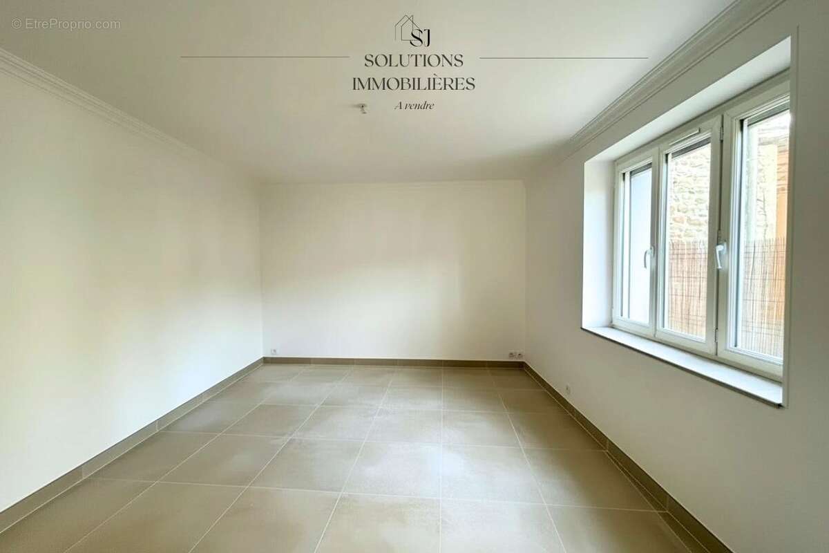 Maison à SAINT-ALBAN-DU-RHONE