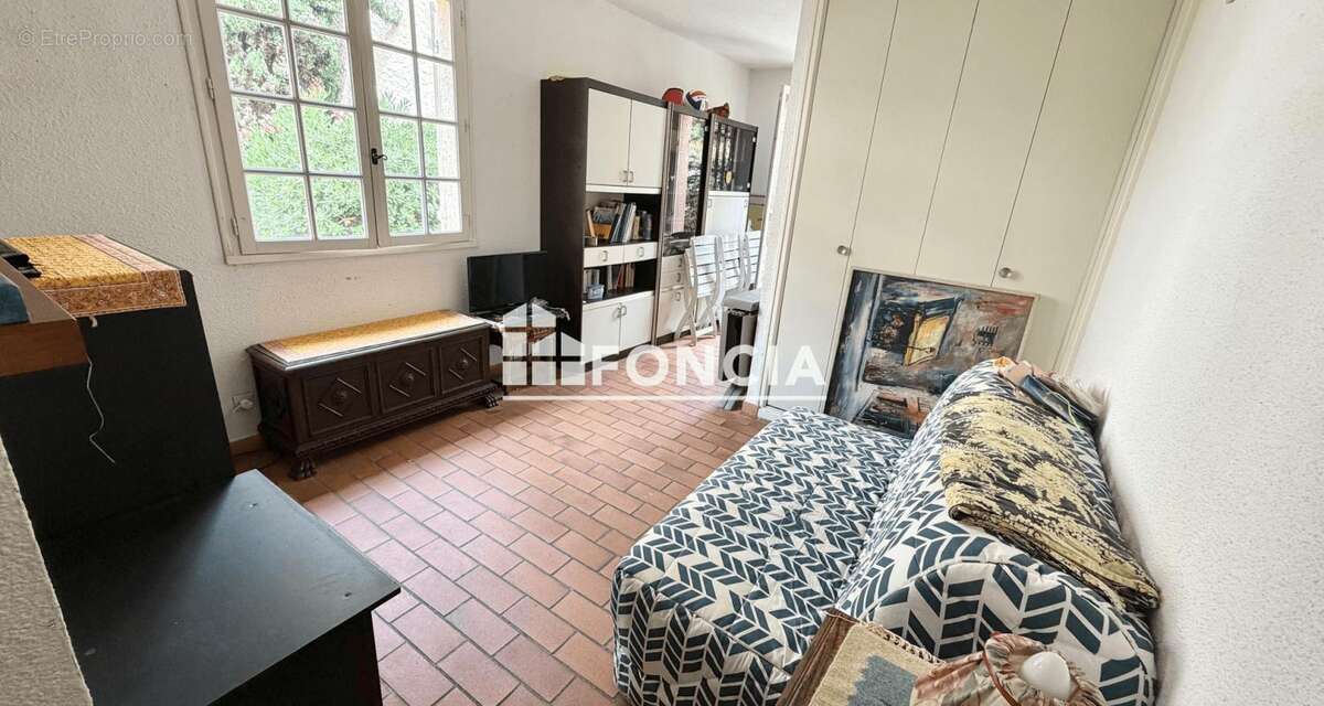 Appartement à SAINT-CYR-SUR-MER