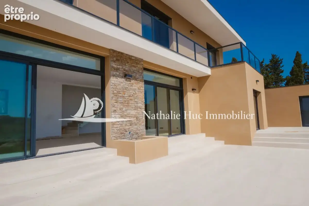 Maison 5 pièces 120 m² à vendre à Saint-Cyprien (66750) - photo 3