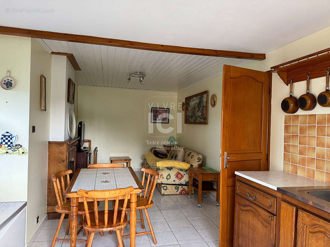 Maison à FROSSAY