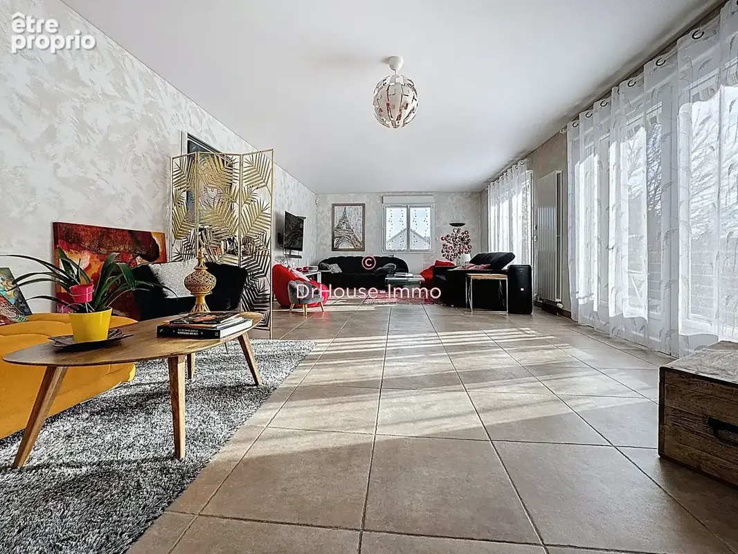 Maison 9 pièces 211 m² à vendre à Amilly (45200) - photo 6