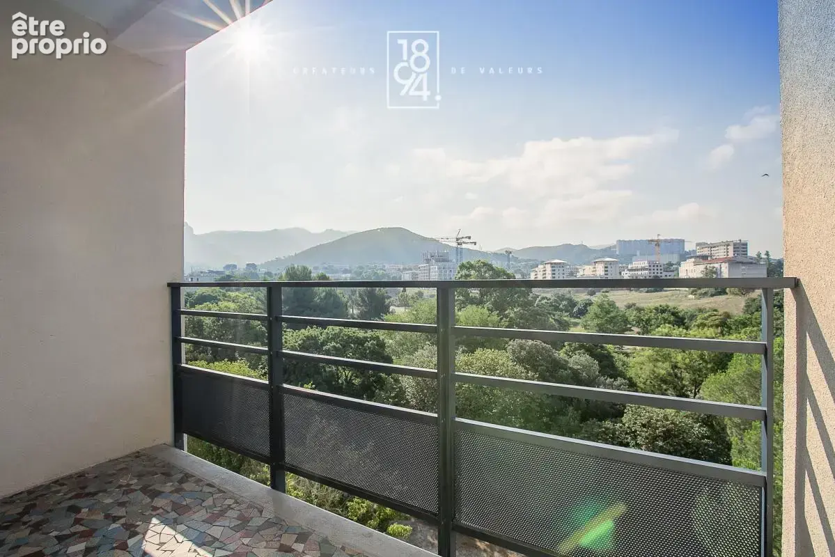 Appartement à MARSEILLE-9E