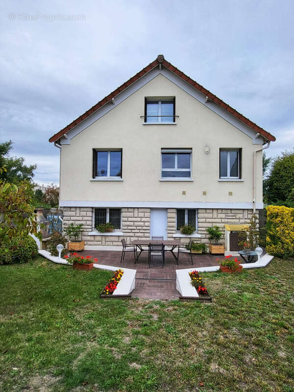 Maison à TAVERNY