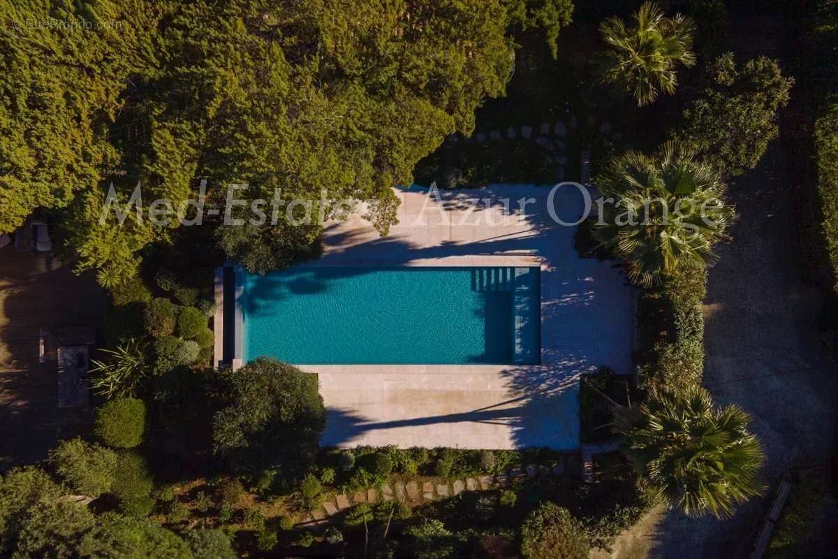 Appartement à SAINT-TROPEZ