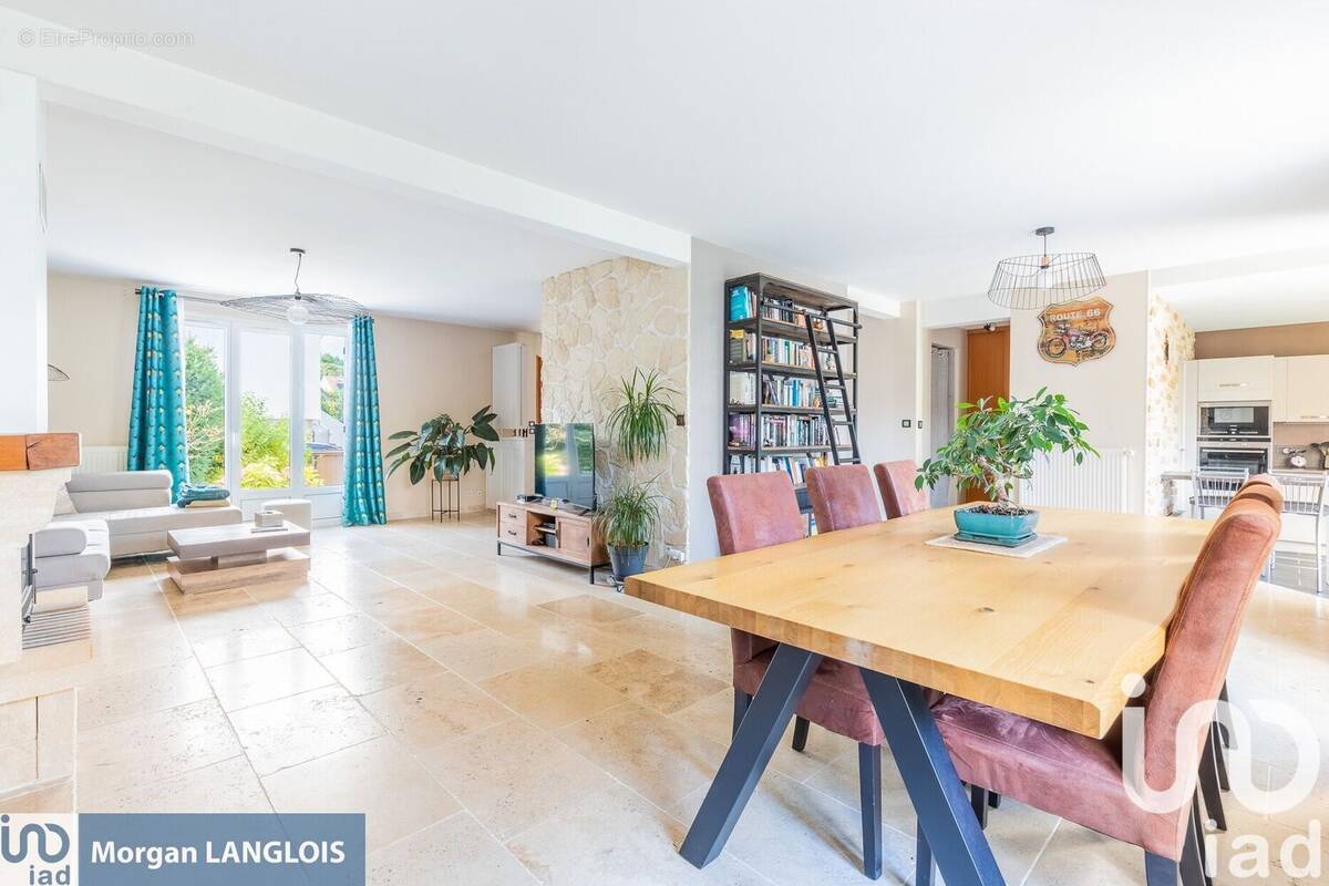 Photo 1 - Maison à VIRY-CHATILLON