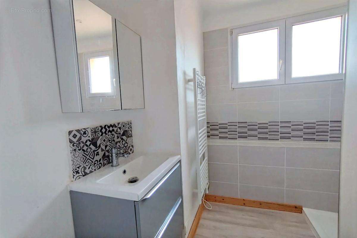 Maison à CORCOUE-SUR-LOGNE