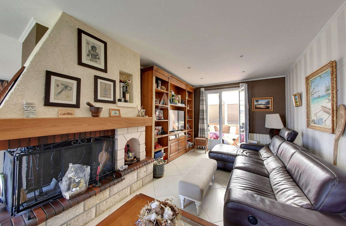 Maison à NIEUL-SUR-MER