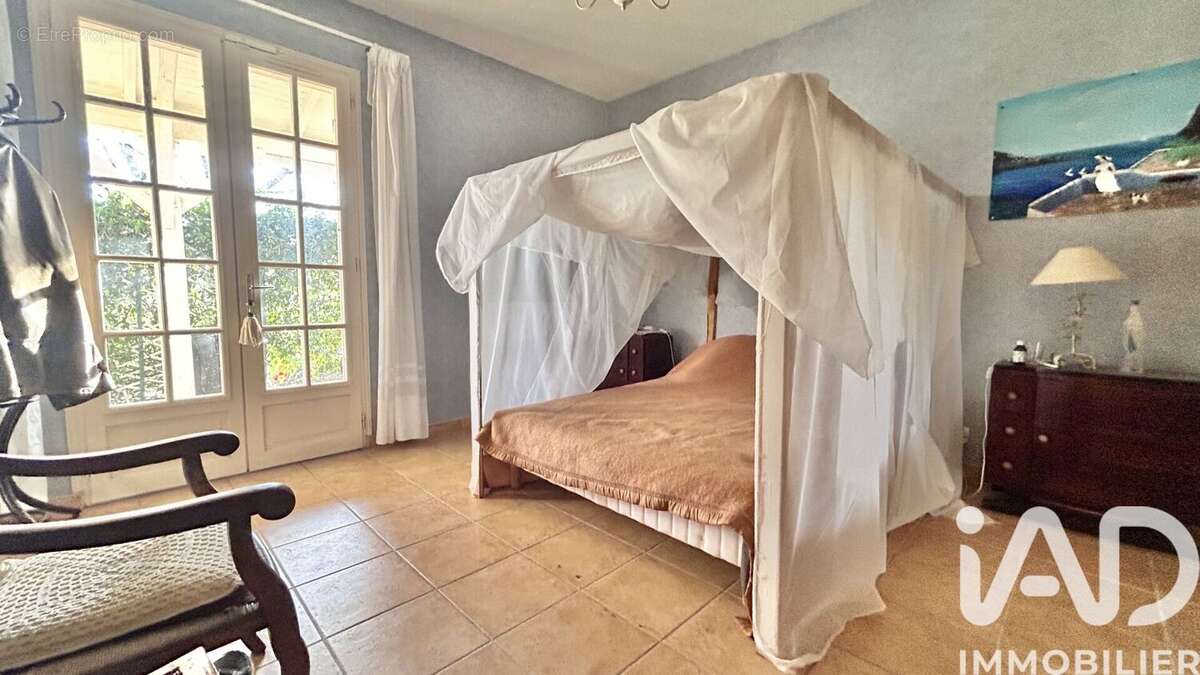 Photo 7 - Maison à MOULIETS-ET-VILLEMARTIN