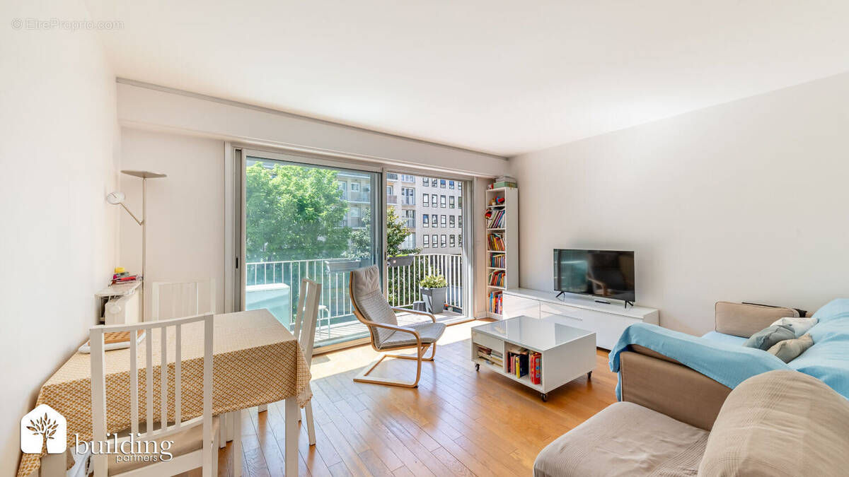 Appartement à LEVALLOIS-PERRET