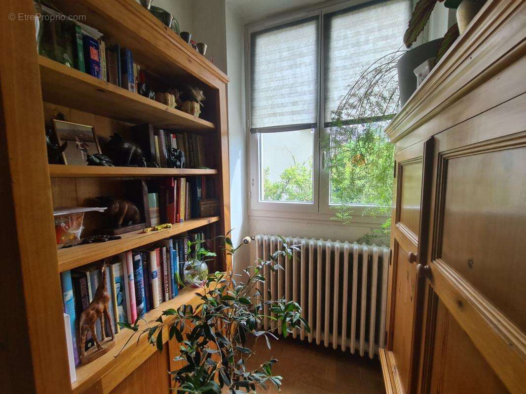 Maison de plain-pied, 5 pièces avec sous-sol total et terrain de 1 134 m² – Châteauneuf-la-Forêt - photo 7