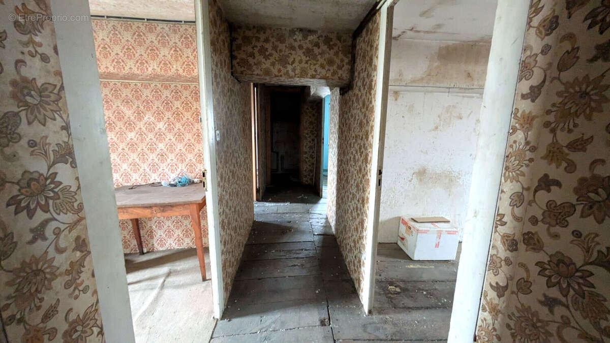 Appartement à USSON-DU-POITOU