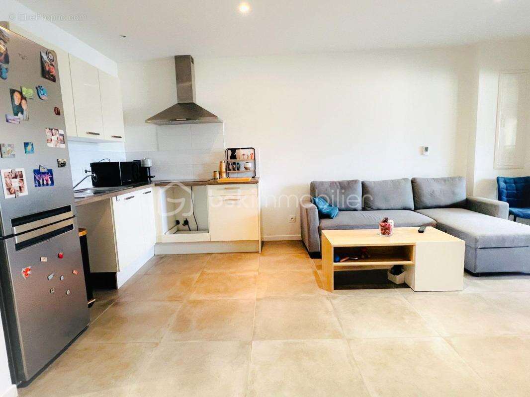 Appartement à TASSIN-LA-DEMI-LUNE