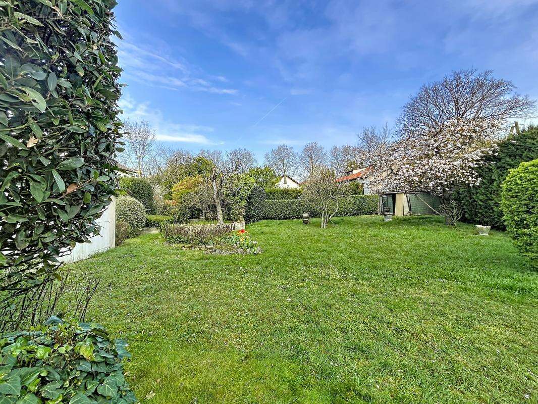 Maison à LIVRY-GARGAN