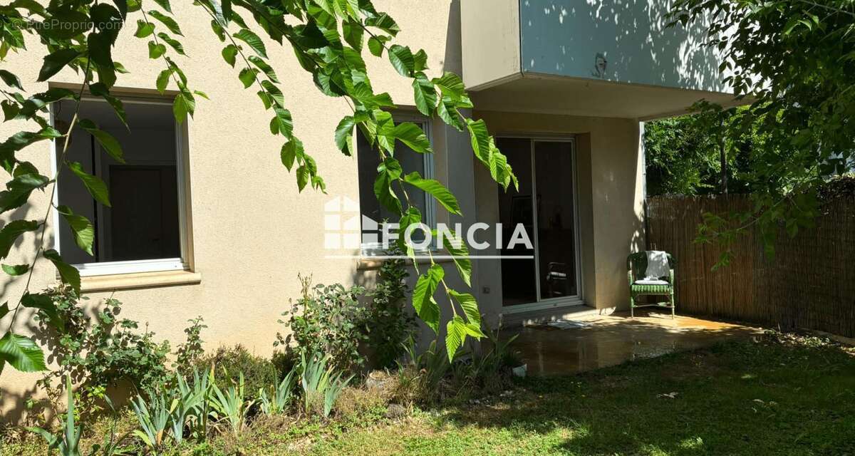 Appartement à PRADINES