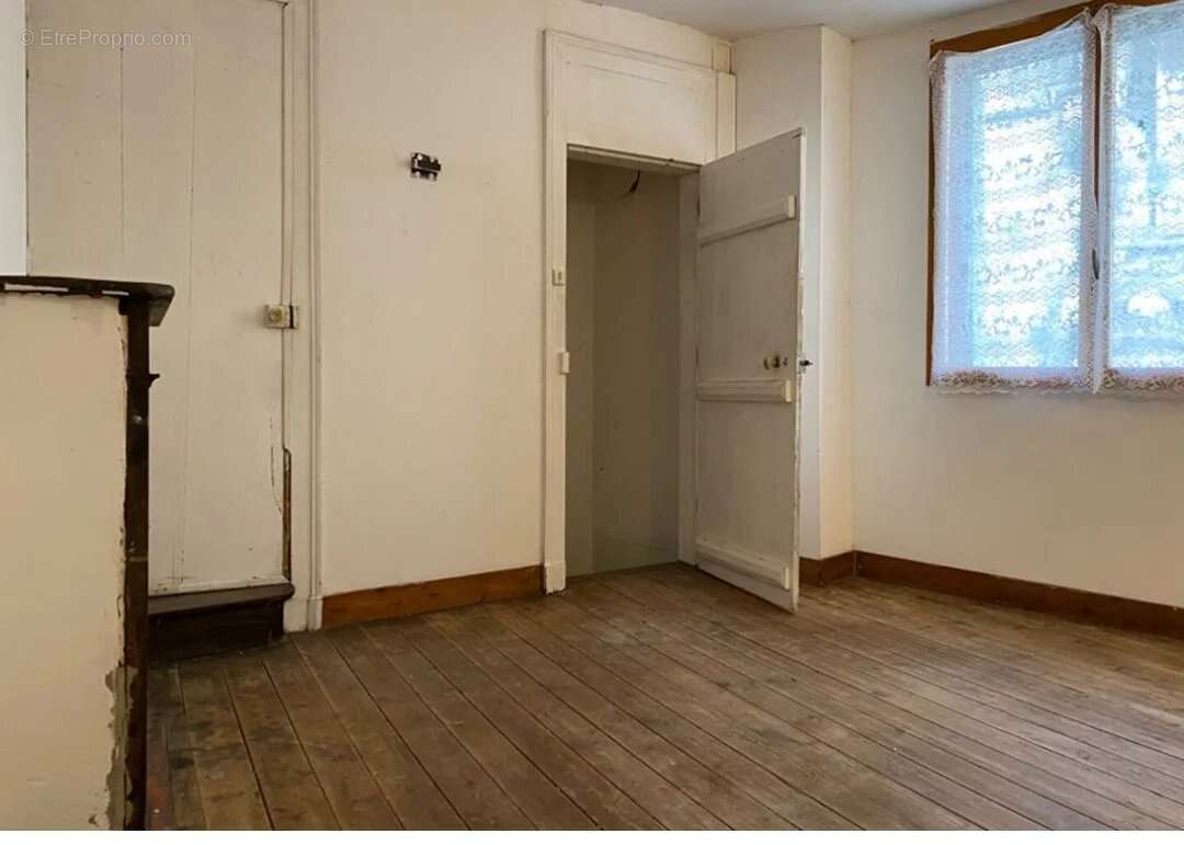 Maison à NONTRON