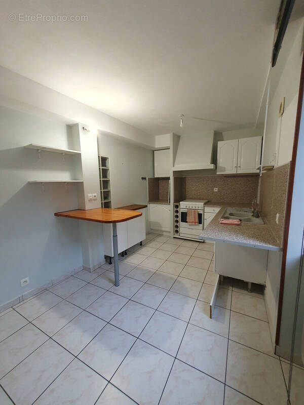 Appartement à SAINT-LAURENT-SUR-SAONE