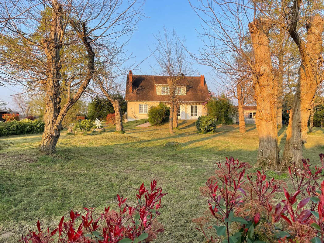 Maison à MAREAU-AUX-PRES
