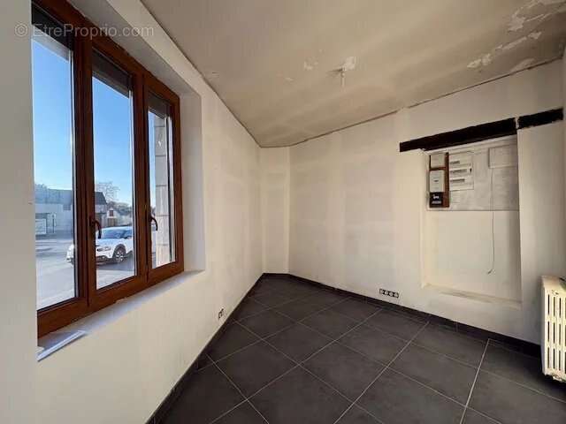 Maison à HOMMES