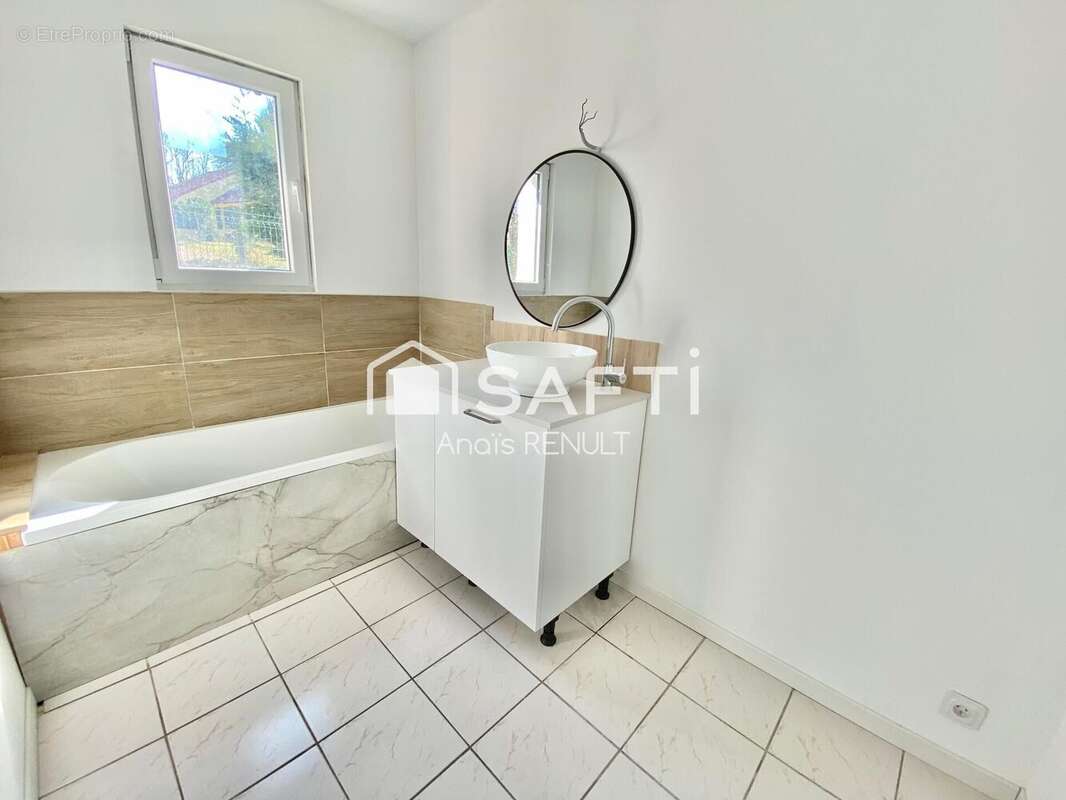 Photo 6 - Maison à COURDEMANCHE