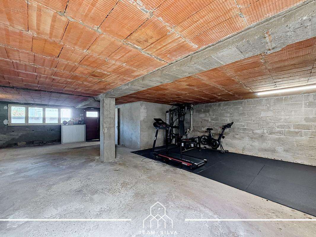 Maison 80 m² à Irigny  - photo 15