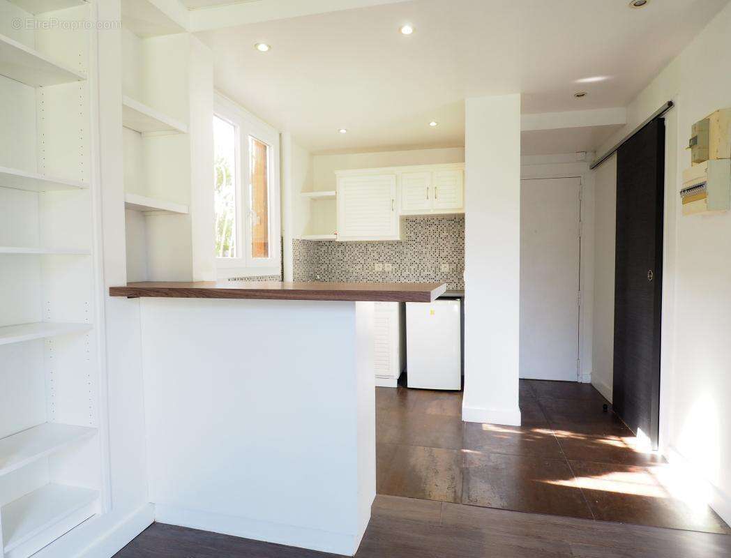 Appartement à SAINT-MAUR-DES-FOSSES
