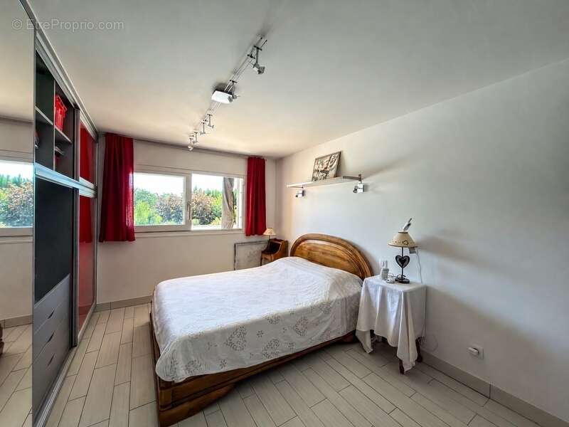 Maison à CONTAMINE-SUR-ARVE