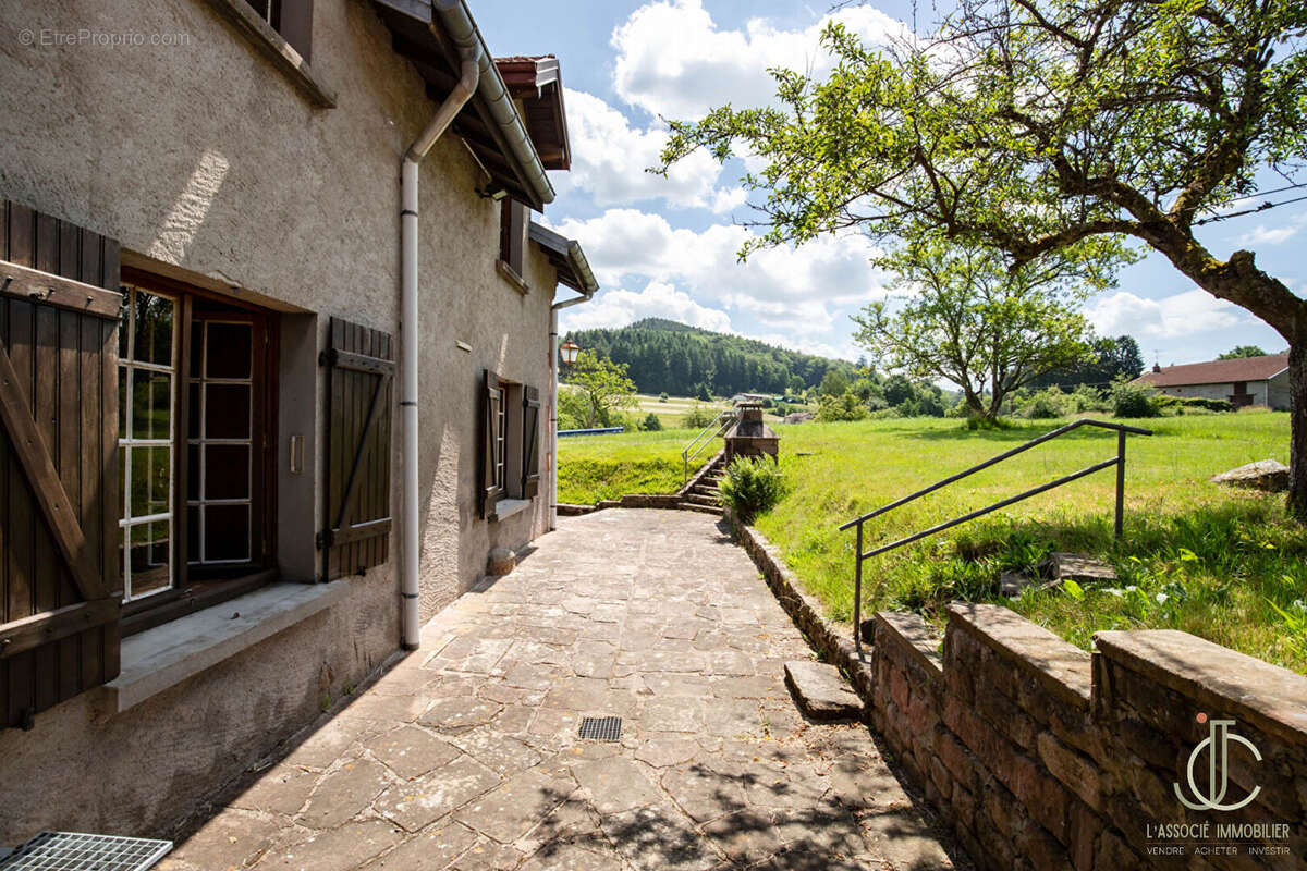 Maison XAMONTARUPT - Maison de charme 200m² / Axe Épinal / Gérardmer - photo 2